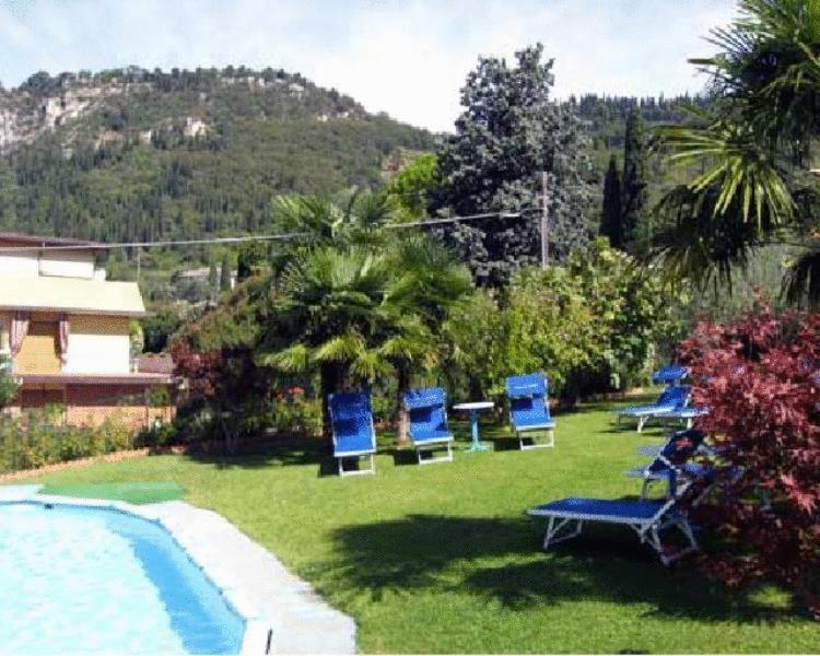 Hotel St. Antony Bardolino Exterior foto