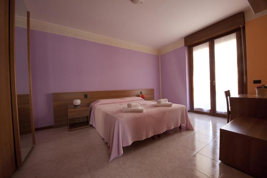 Hotel St. Antony Bardolino Zimmer foto